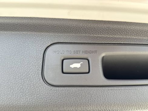 New 2026 Honda Odyssey Touring image 18