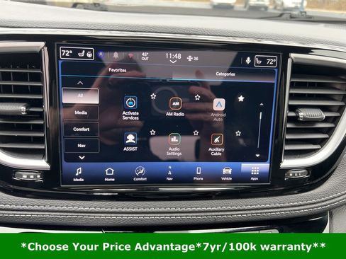 Certified 2025 Chrysler Pacifica Limited image 77