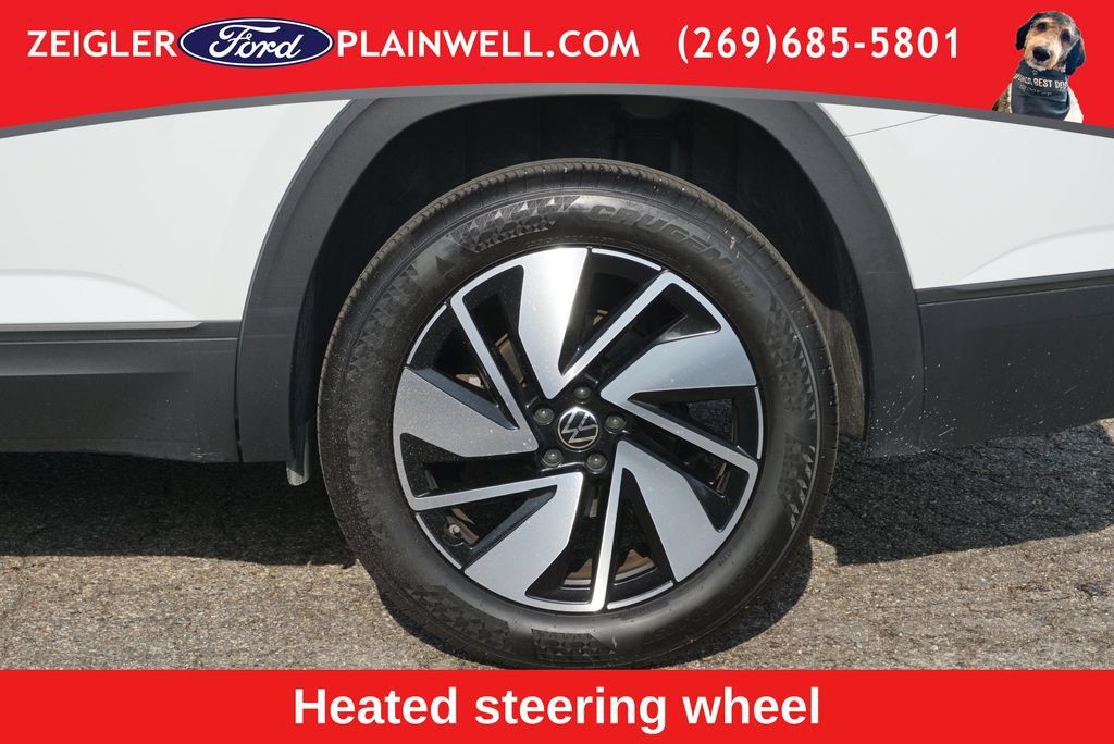 Used 2025 Volkswagen Atlas SE FWD image 9