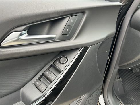 New 2026 Chevrolet Equinox LT w/ Convenience Package II image 24