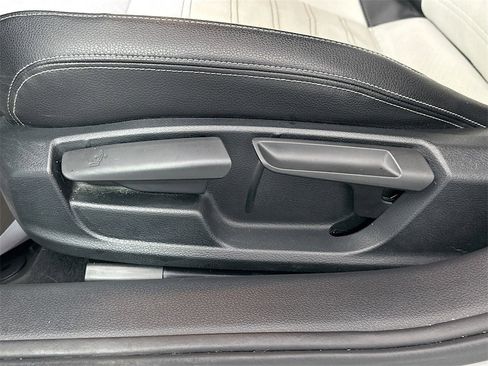 Used 2016 Volkswagen Jetta Sport image 19