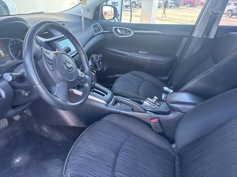 Used 2019 Nissan Sentra SV w/ Special Edition Package image 9