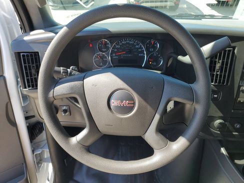 New 2026 GMC Savana 2500 Extended RWD image 20