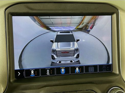 Used 2020 Chevrolet Silverado 1500 LTZ w/ LTZ Premium Package image 44