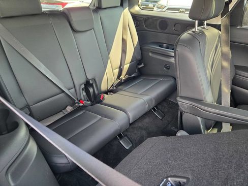 Certified 2026 Hyundai Palisade SEL FWD image 17