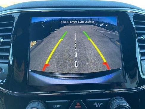 Used 2020 Jeep Grand Cherokee Altitude image 35