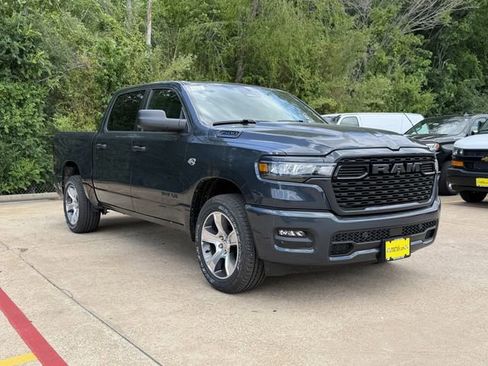 New 2026 RAM 1500 Express image 2