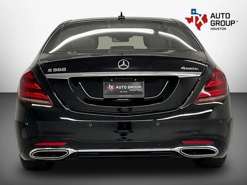 Used 2018 Mercedes-Benz S 560 4MATIC Sedan image 7