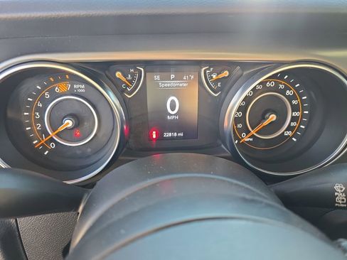 Used 2023 Jeep Wrangler Unlimited Sport image 17