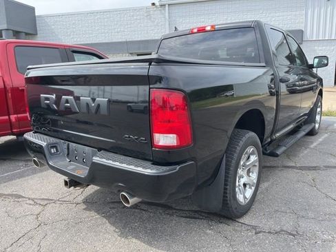 Used 2019 RAM 1500 Express w/ Wheel & Sound Group AWD/4WD image 2