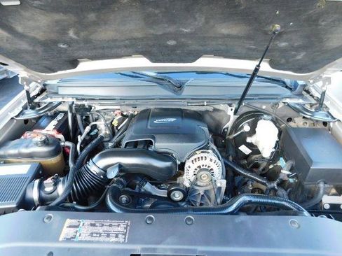 Used 2007 Chevrolet Tahoe LS image 19