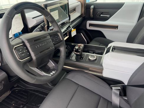 New 2025 GMC Hummer EV 3X image 7