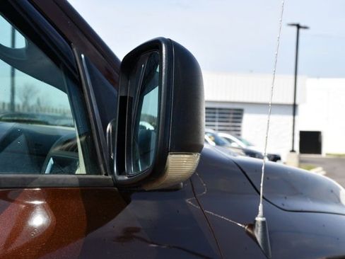 Used 2015 RAM 1500 Outdoorsman image 21