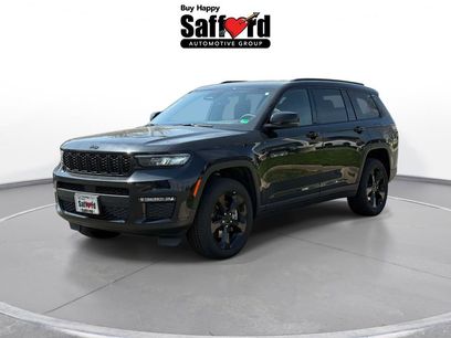 Certified 2025 Jeep Grand Cherokee L Limited w/ Black Appearance Package