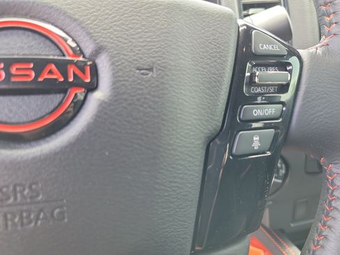 Used 2024 Nissan Frontier PRO-4X w/ Technology Package AWD/4WD image 26