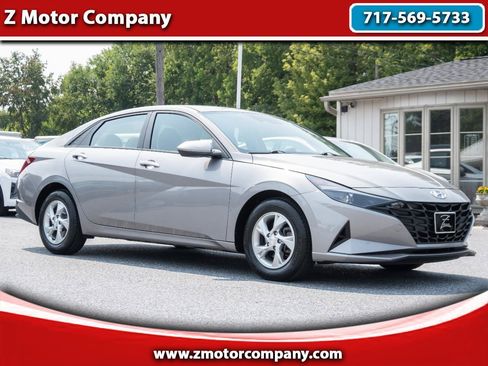 Used 2023 Hyundai Elantra SE FWD image 1