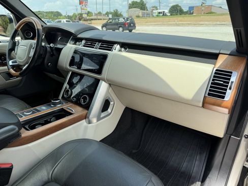 Used 2019 Land Rover Range Rover Long Wheelbase Supercharged AWD/4WD image 35