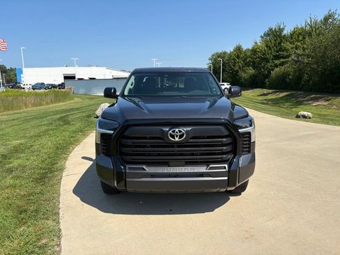 Used 2024 Toyota Tundra SR w/ SR Tow Package RWD image 12