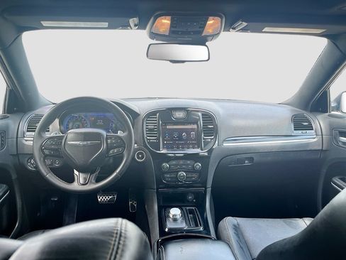 Used 2023 Chrysler 300 S w/ Comfort Group RWD image 22