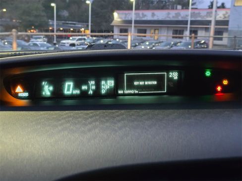 Used 2011 Toyota Prius Two image 23