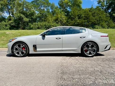 Used 2020 Kia Stinger GT2 AWD/4WD image 5