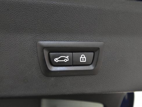 Used 2022 BMW X4 xDrive30i w/ Convenience Package image 35