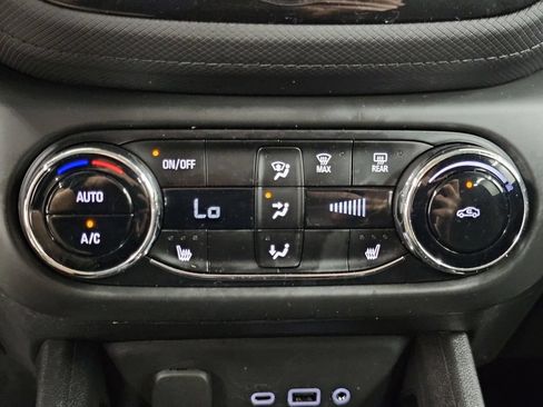 Used 2022 Chevrolet TrailBlazer LT w/ Convenience Package FWD image 20