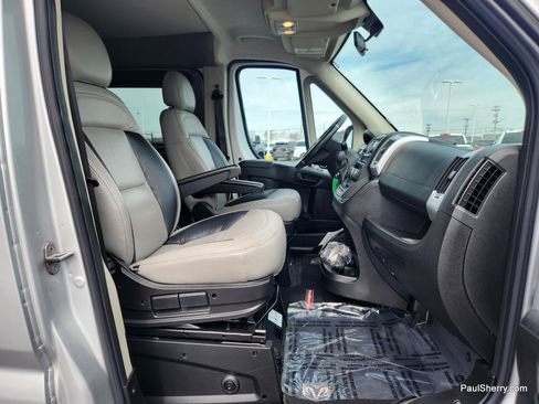 Used 2017 RAM ProMaster 1500 w/ Premium Appearance Group FWD image 48