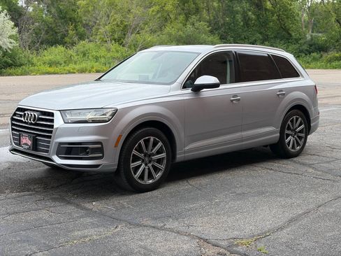 Used 2018 Audi Q7 2.0T Premium Plus w/ Premium Plus Package AWD/4WD image 3