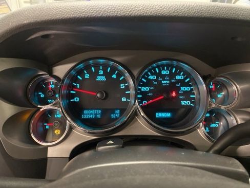 Used 2010 Chevrolet Silverado 1500 LT w/ Regional Value Package image 18