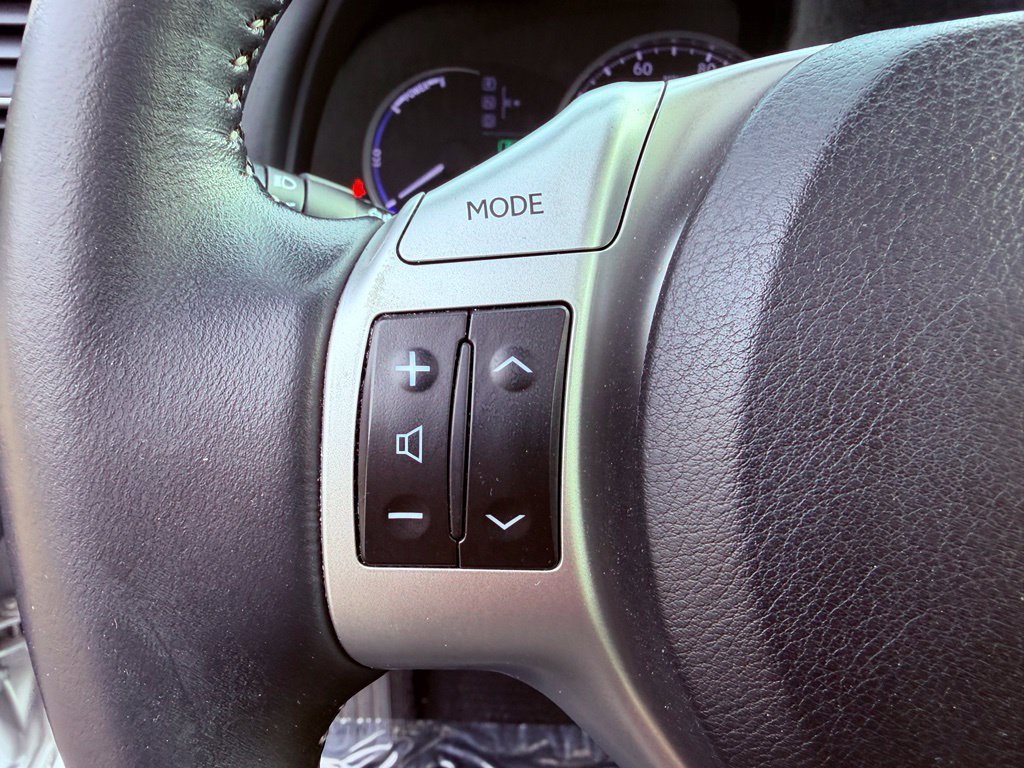 Used 2011 Lexus CT 200h Premium w/ Premium Audio Pkg FWD image 22