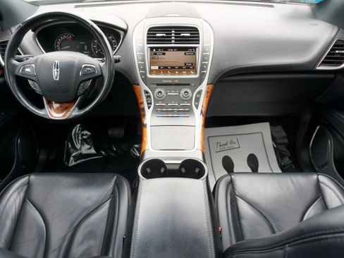 Used 2018 Lincoln MKX Reserve w/ Driver Assistance Package AWD/4WD image 11