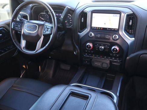 Used 2022 GMC Sierra 2500 Denali w/ Denali Ultimate Package image 12