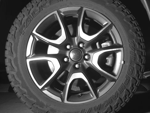 Used 2025 Jeep Compass Trailhawk image 13