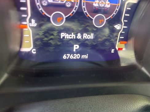 Used 2023 Jeep Wrangler Sport S image 12