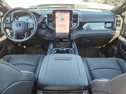 New 2026 RAM 2500 Limited image 15