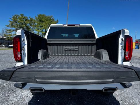 Used 2025 GMC Sierra 1500 AT4 AWD/4WD image 18