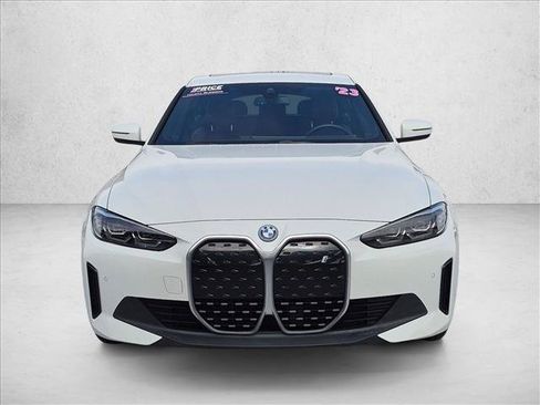 Used 2023 BMW i4 eDrive40 RWD image 2