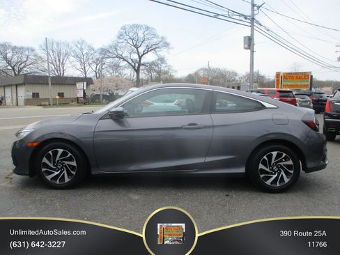 Used 2018 Honda Civic LX-P image 3