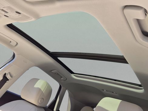 Used 2025 Audi Q3 2.0T Premium Plus w/ Premium Plus Package image 34