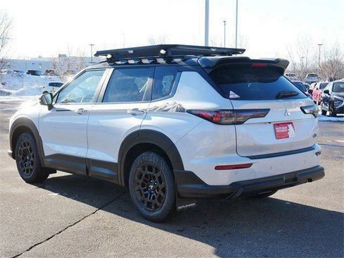 New 2026 Mitsubishi Outlander Trail Edition AWD/4WD image 2