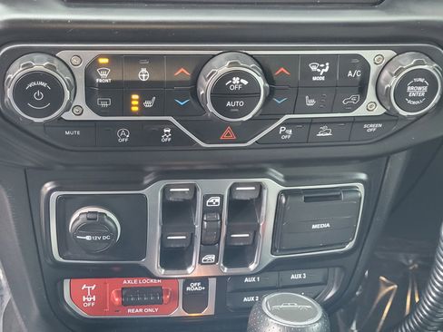 Used 2021 Jeep Gladiator Mojave image 32