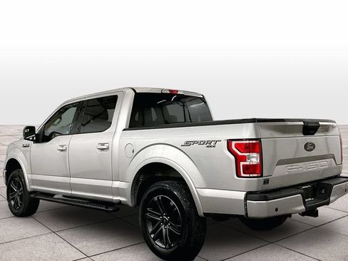 Used 2019 Ford F150 XLT w/ Equipment Group 302A Luxury AWD/4WD image 11