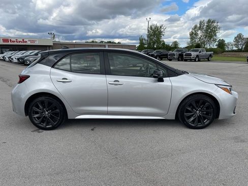 Used 2025 Toyota Corolla XSE FWD image 8
