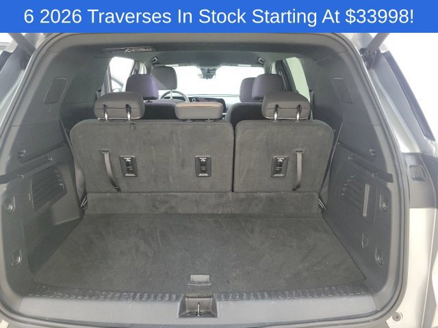Used 2026 Chevrolet Traverse LT w/ Driver Confidence Package FWD image 18
