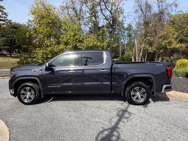 Used 2026 GMC Sierra 1500 SLT AWD/4WD image 4