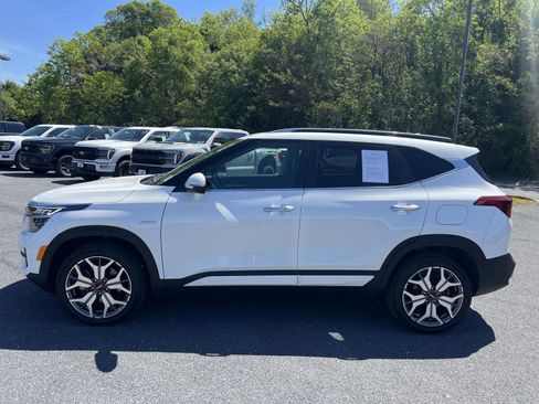 Used 2023 Kia Seltos SX AWD/4WD image 8
