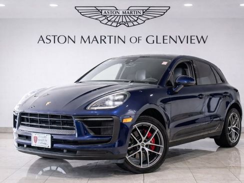 Used 2022 Porsche Macan S AWD/4WD image 1