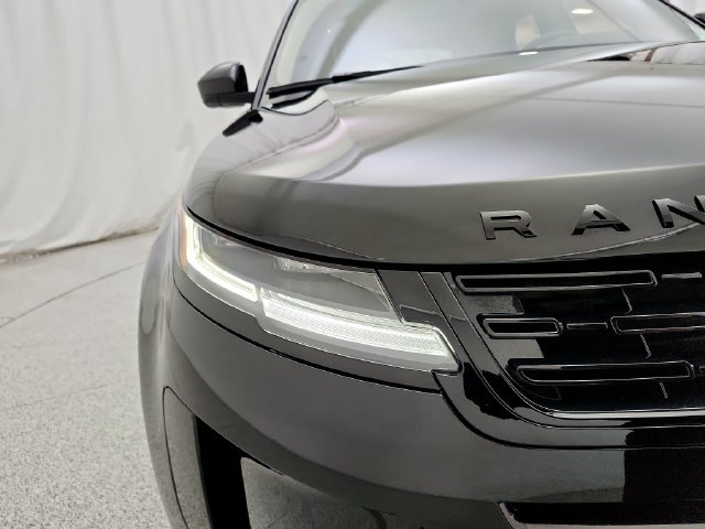 New 2026 Land Rover Range Rover Evoque S AWD/4WD image 30