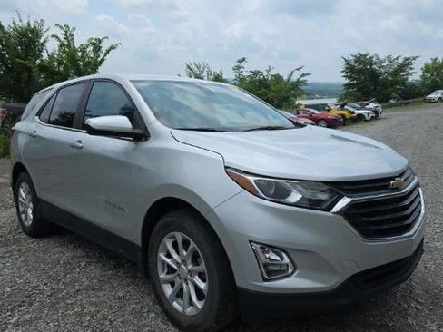 Used 2021 Chevrolet Equinox LT FWD image 1